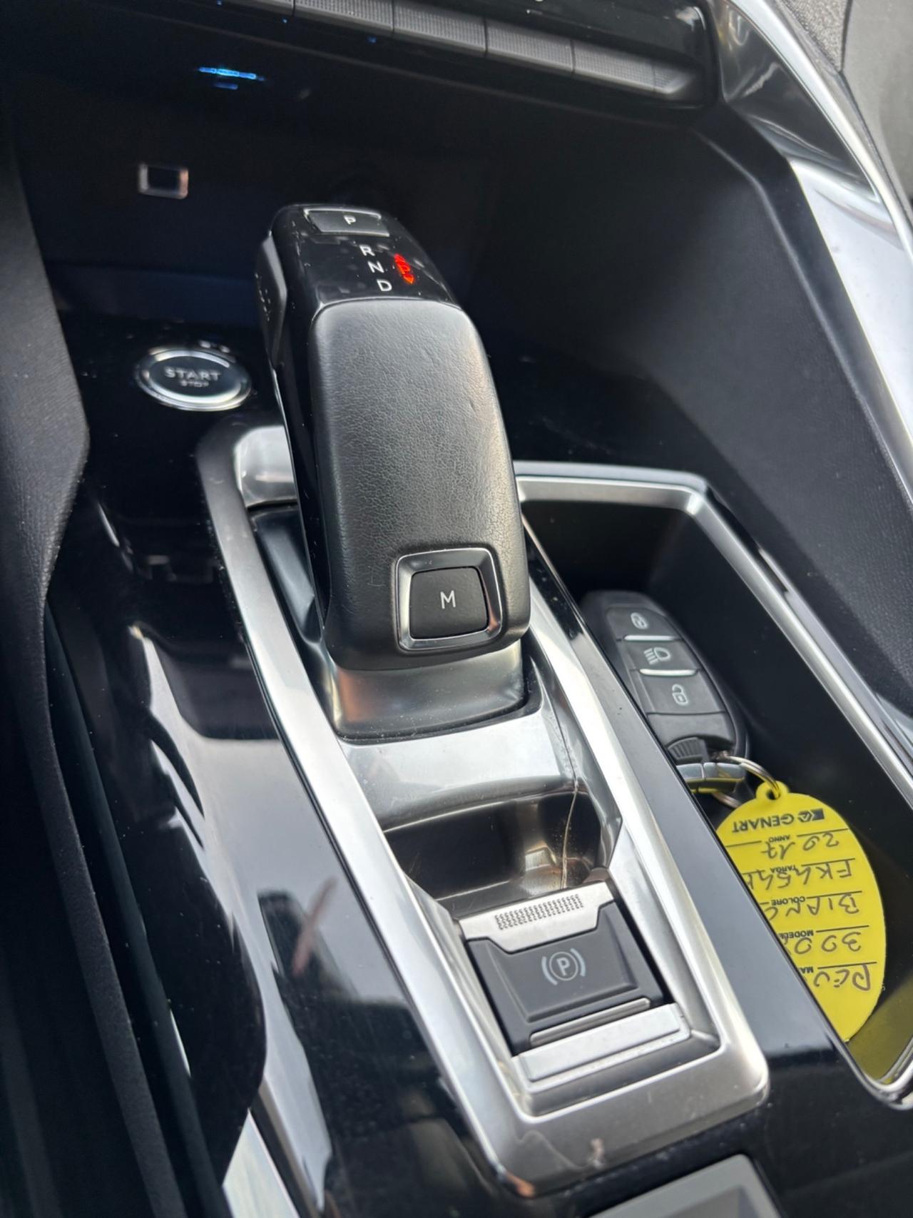 PEUGEOT 3008 1.6 120CV AUTOMTICA 80.000KM FULL