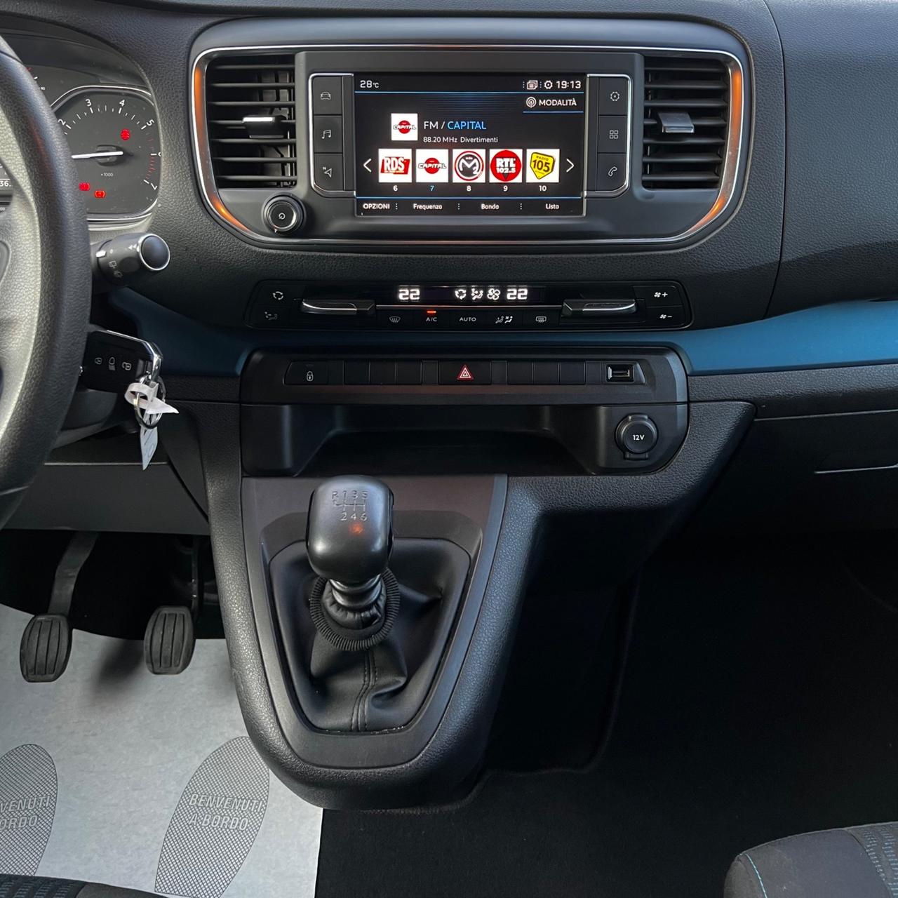 Peugeot Traveller 1.5 DIESEL 120 CV furgone 8 posti allestimento allure, UNICO PROPRIETARIO 06/2019