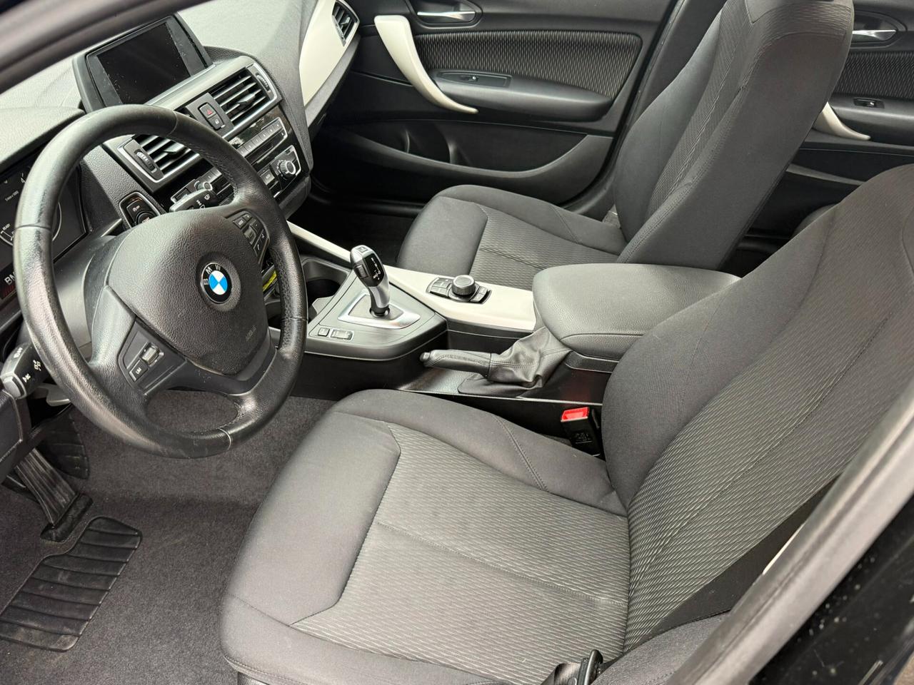 Bmw 116 116d 5p. Automatica Sport