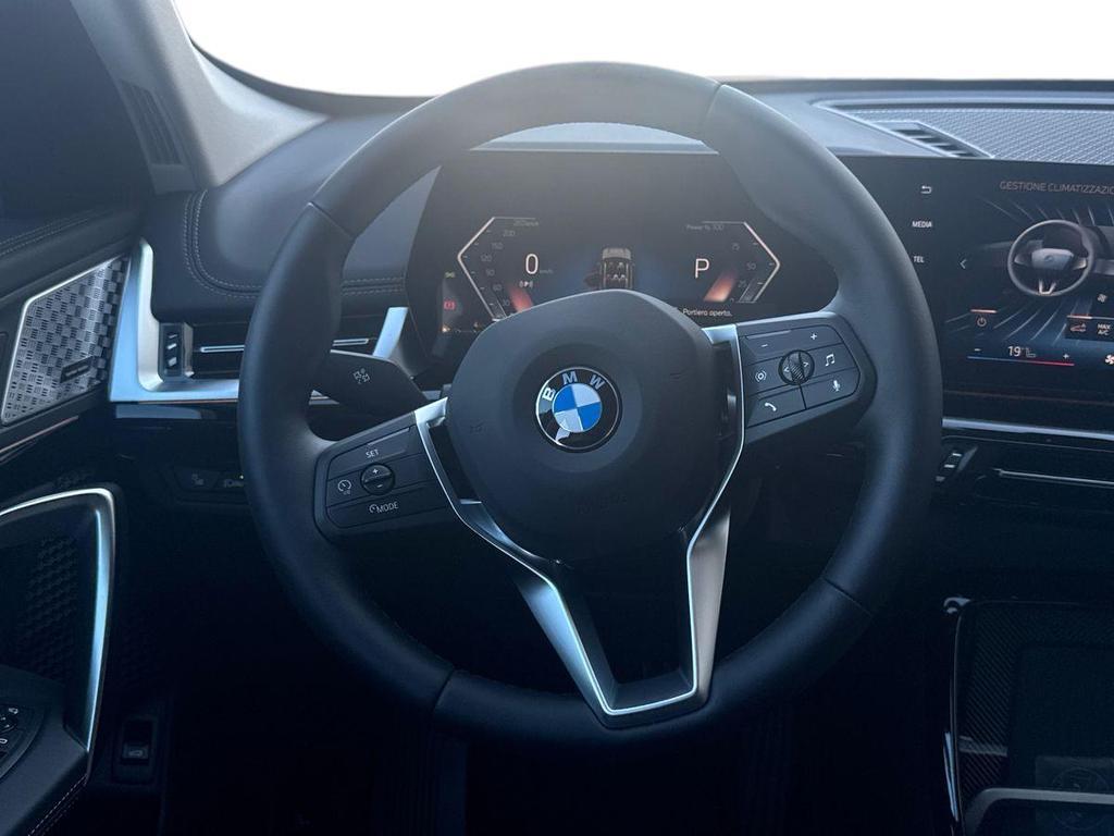 BMW X1 18 i X-Line sDrive DCT