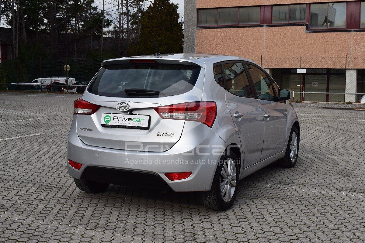 HYUNDAI ix20 1.4 90 CV Classic