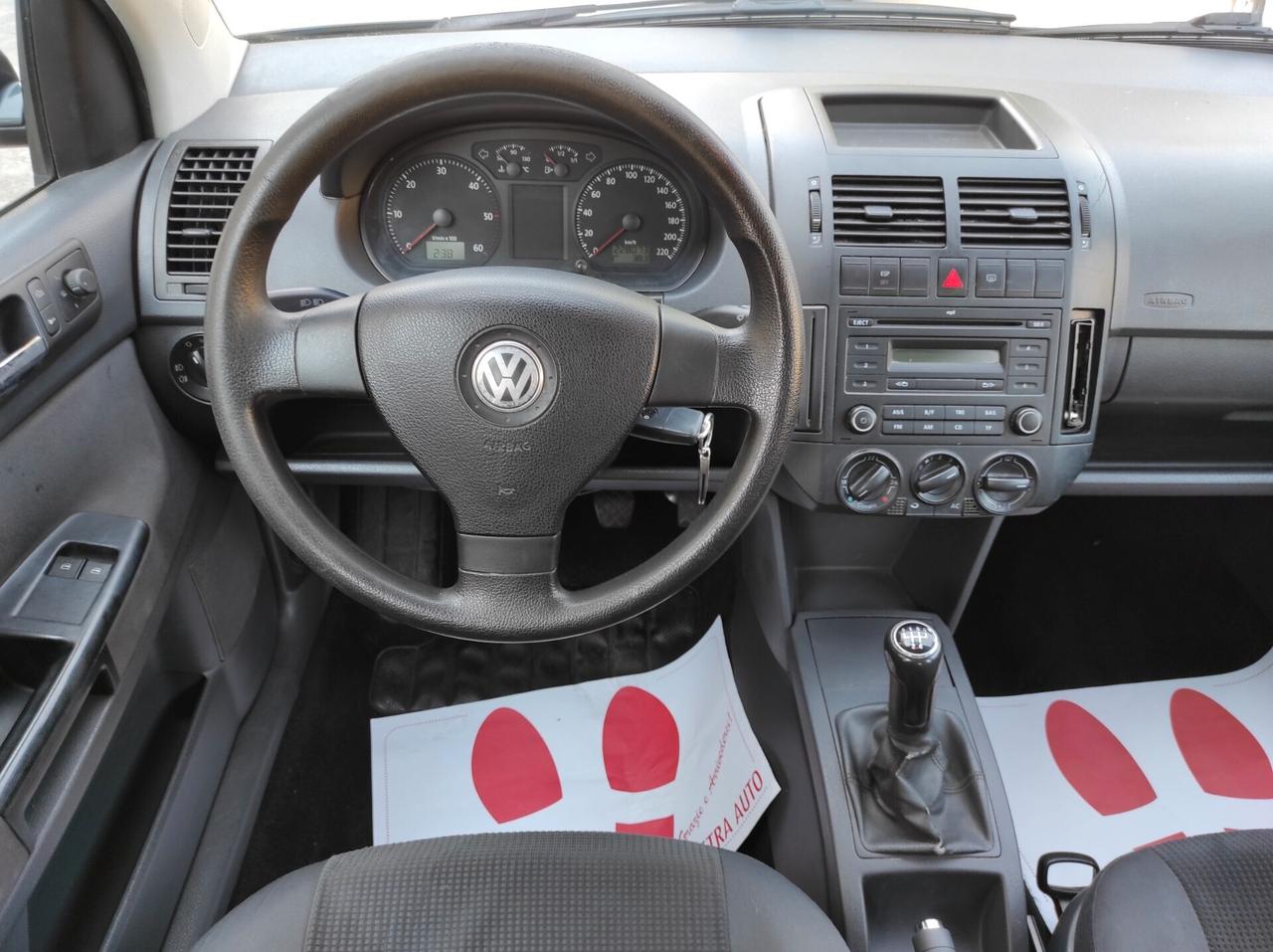 Volkswagen Polo 1.4/69CV TDI 5p. Sportiline