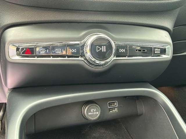 Volvo XC40 T4 Recharge Plug-in Hybrid Inscription