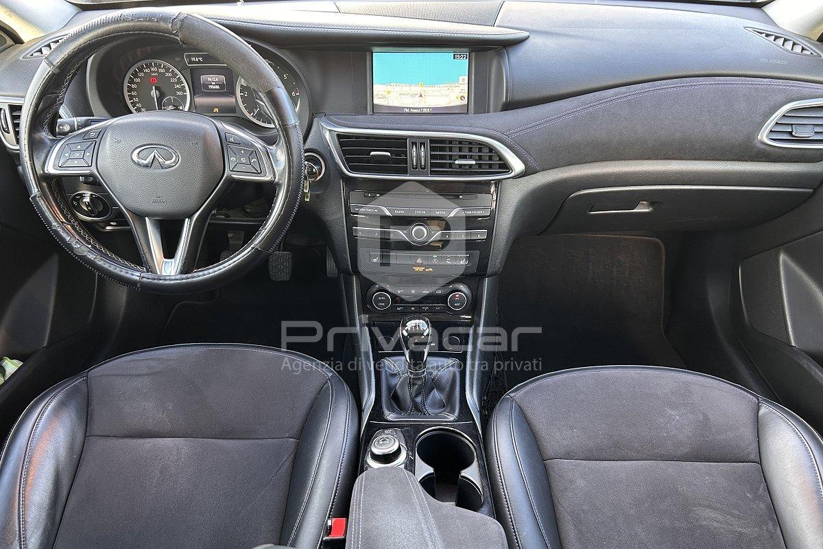 INFINITI Q30 1.5 diesel Business