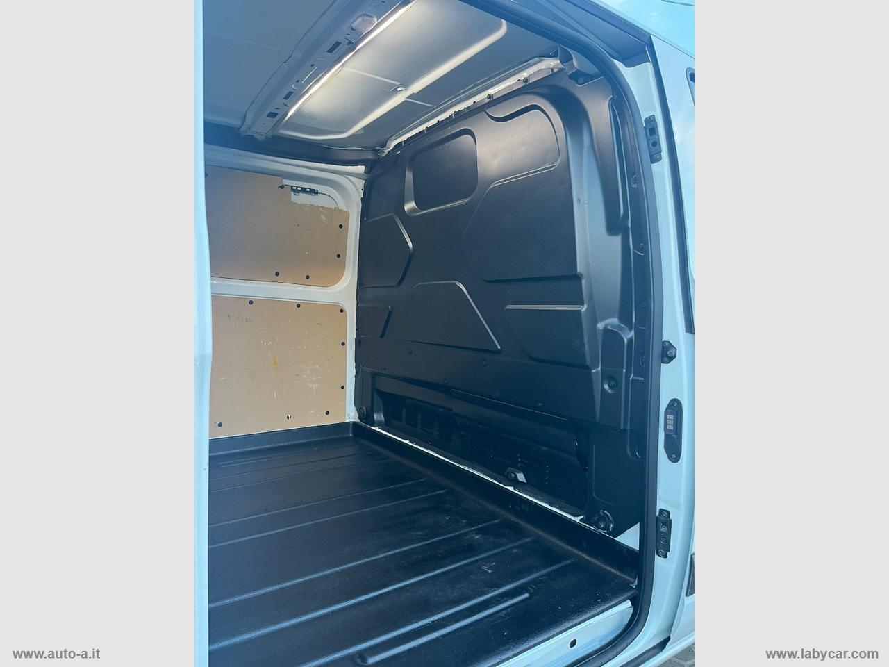 TRANSIT CUSTOM 2.0 TDCi 130 CV FURGONE 3 POSTI