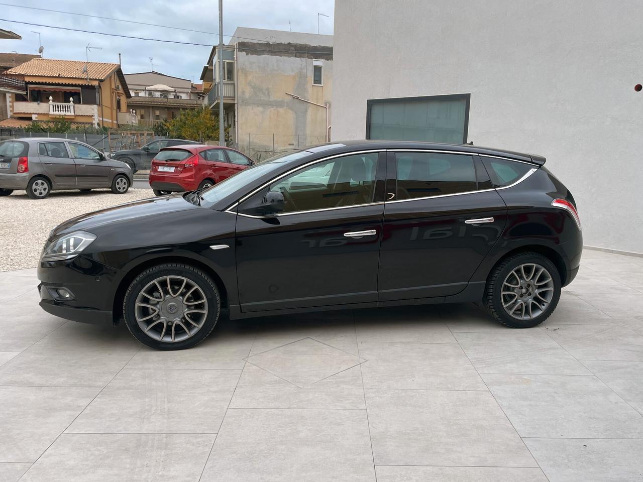 Lancia Delta 1.6 MJT DPF Platinum