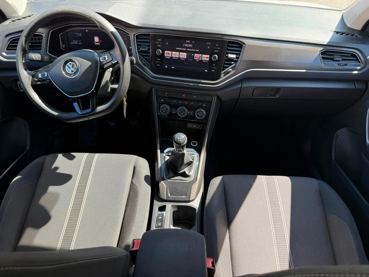 Volkswagen T-Roc 1.0 TSI 115 CV StBlueMotion Gancio di Traino