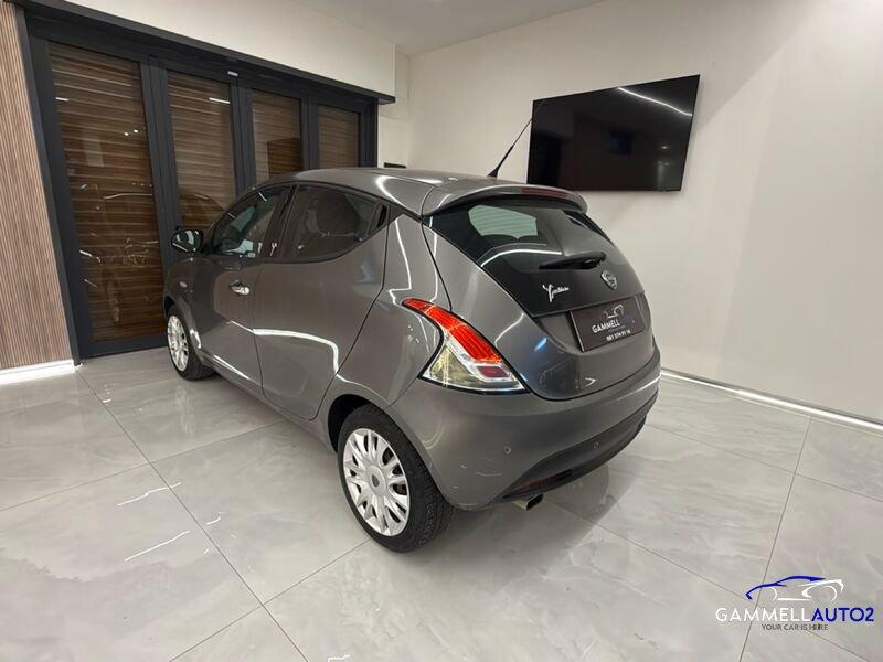 Lancia Ypsilon LANCIA YPSILON GPL