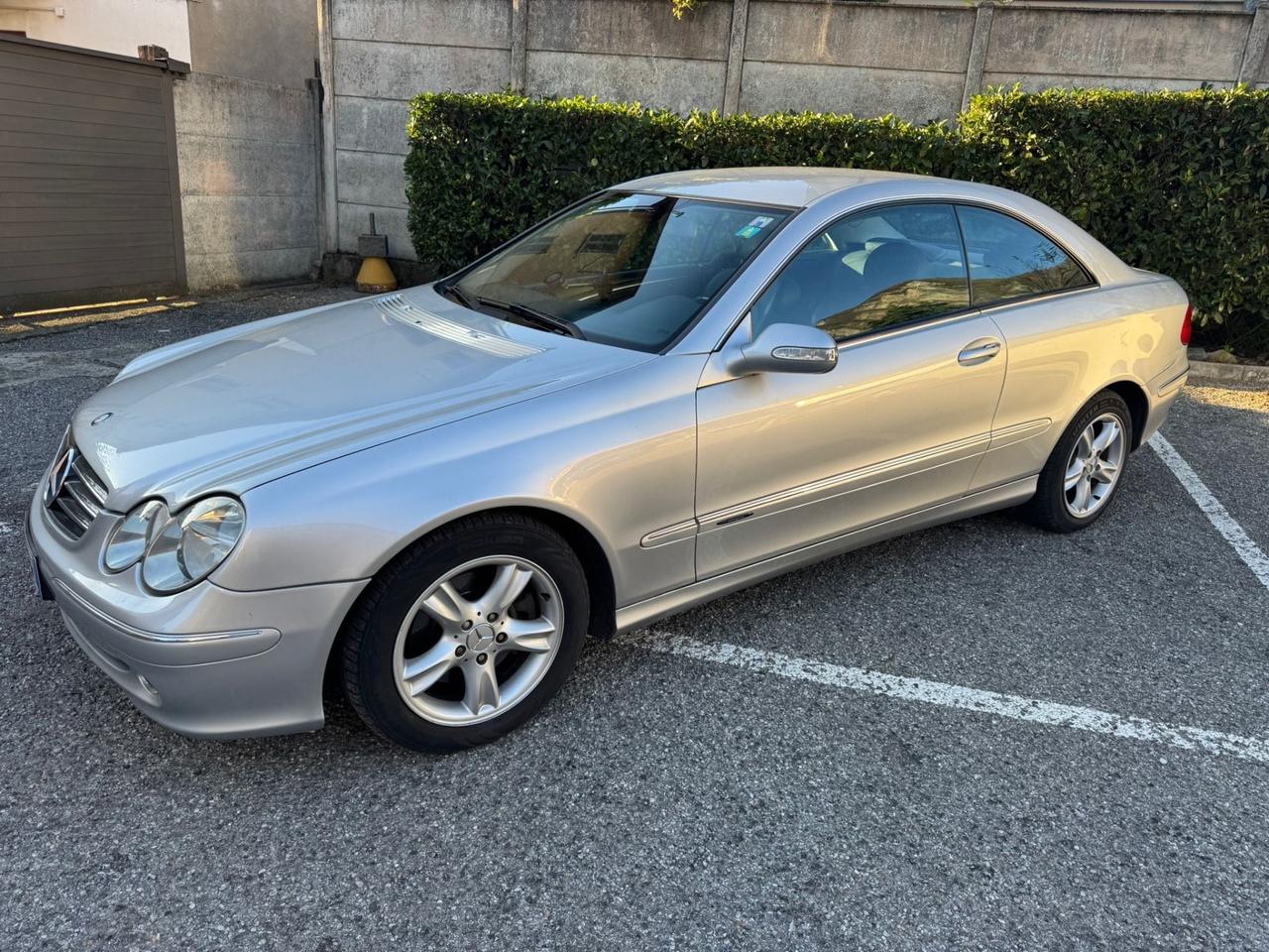 Mercedes-benz CLK 270 CDI