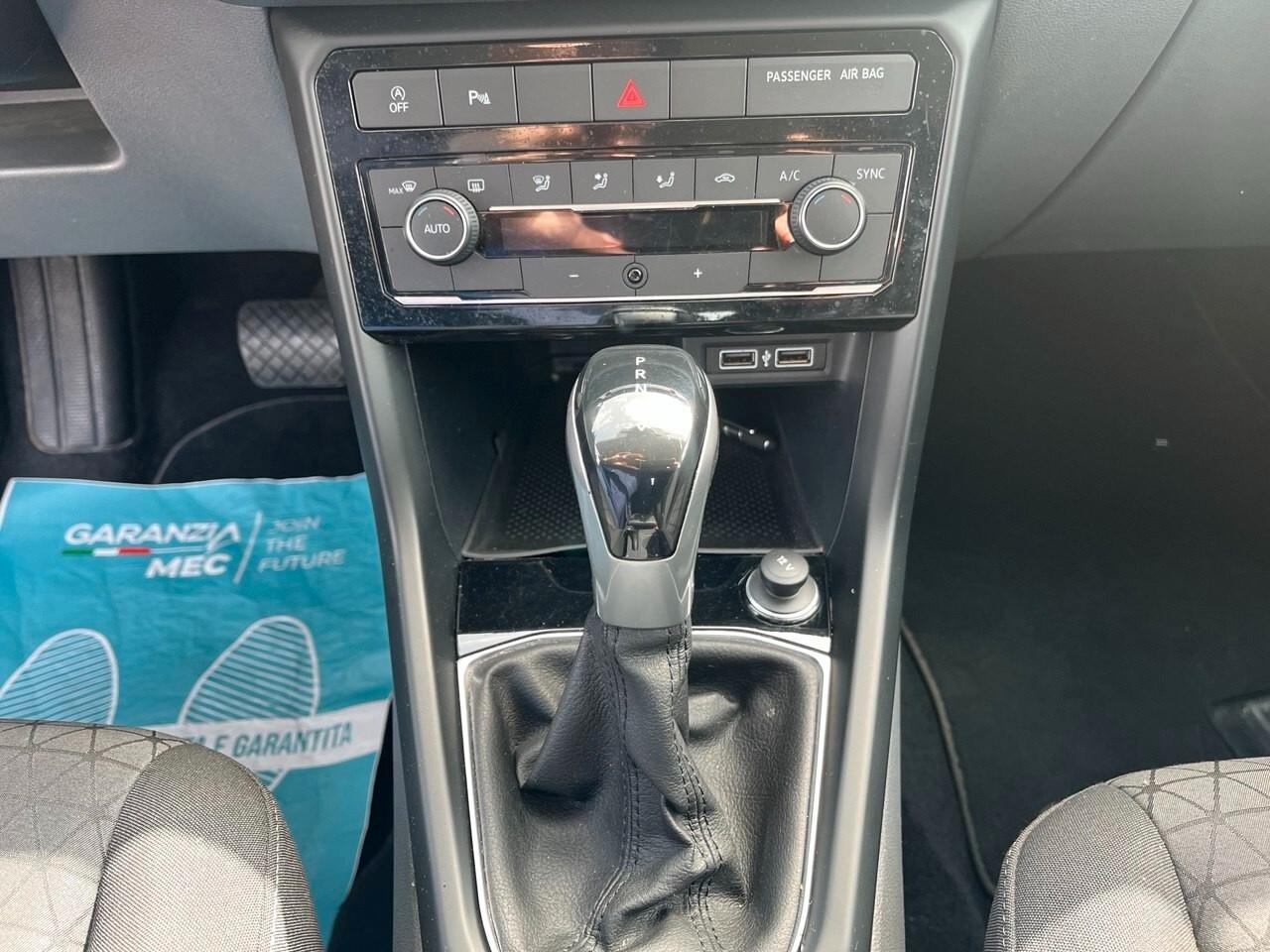 Volkswagen T-Cross 1.6 TDI DSG SCR Style BMT