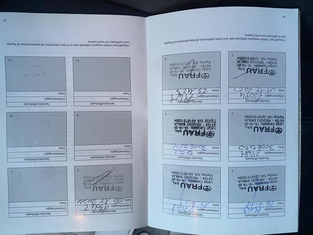 Toyota C-HR 1.8 Hybrid E-CVT Lounge 2WD NEOPATENTATI!!!