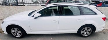 Audi A4 Avant 35 TDI S tronic line edition