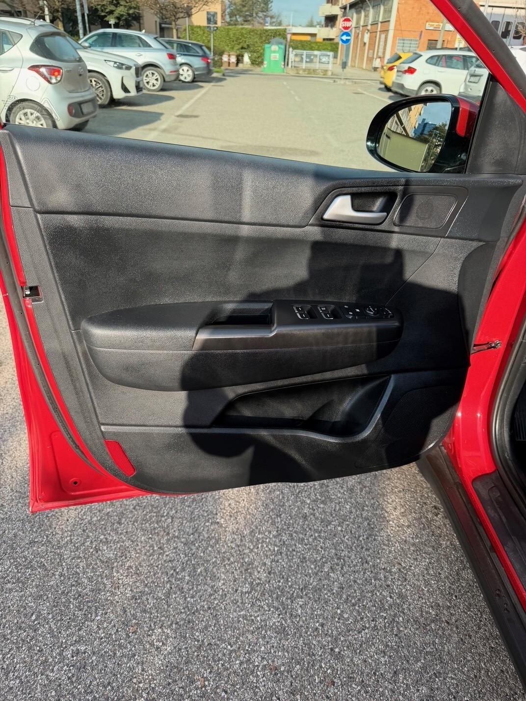 Kia Sportage 1.6 crdi - 12 MESI DI GARANZIA -