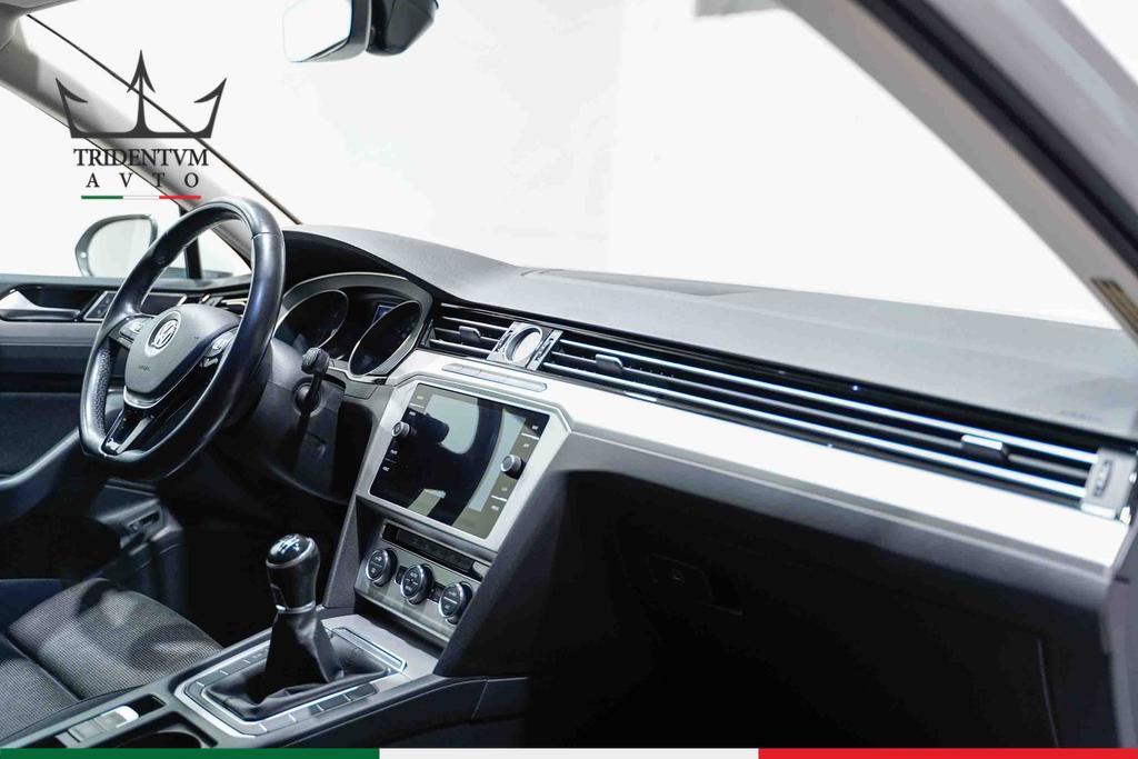 Volkswagen Passat Variant 1.6 tdi Business (businessline) 120cv