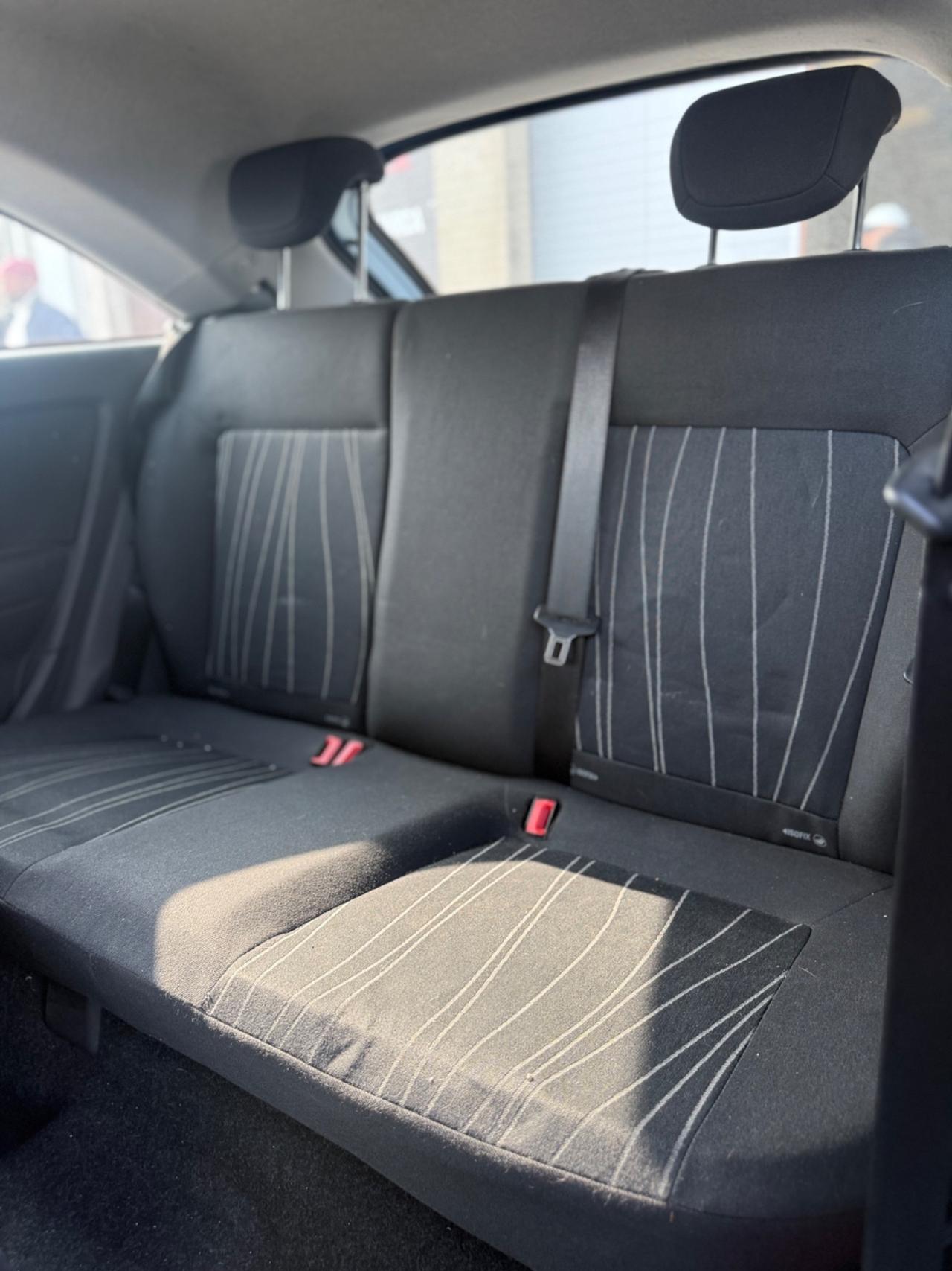 Opel Corsa 1.2 3 porte Sport