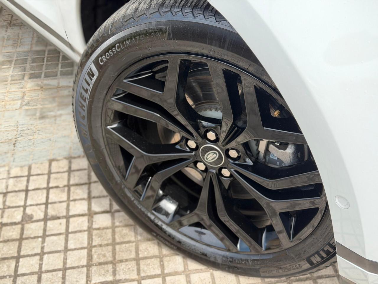 Land Rover Range Evoque 2.0D I4 MHEV 163CV AWD Auto R-Dynamic SE