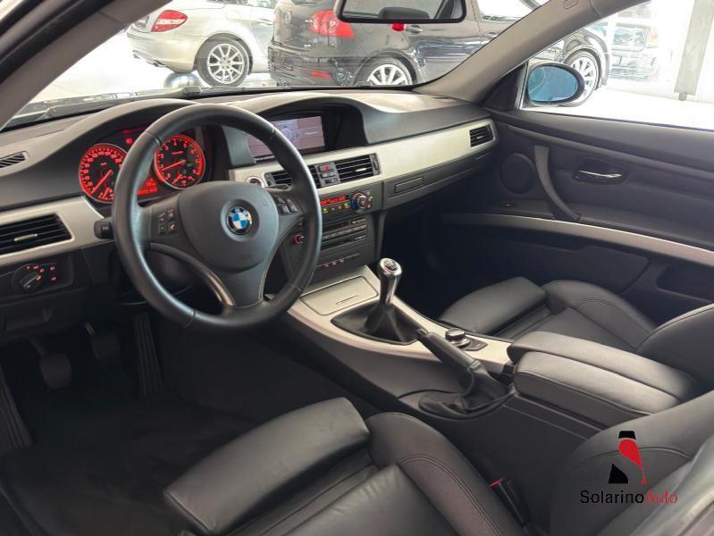 BMW 330 xi Coupe Attiva