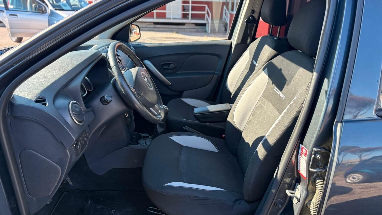 Dacia Sandero Stepway 0.9 Turbo GPL Lauréate