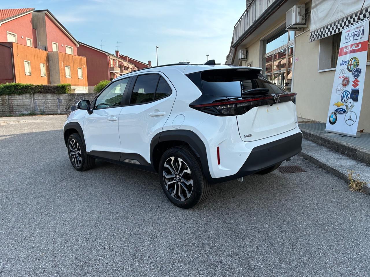 Toyota Yaris Cross 1.5 Hybrid 130 CV E-CVT Trend