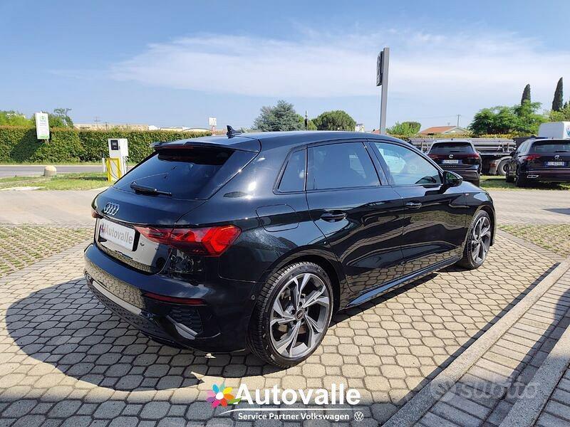 Audi A3 Sportback 35 2.0 tdi S line Edition s...