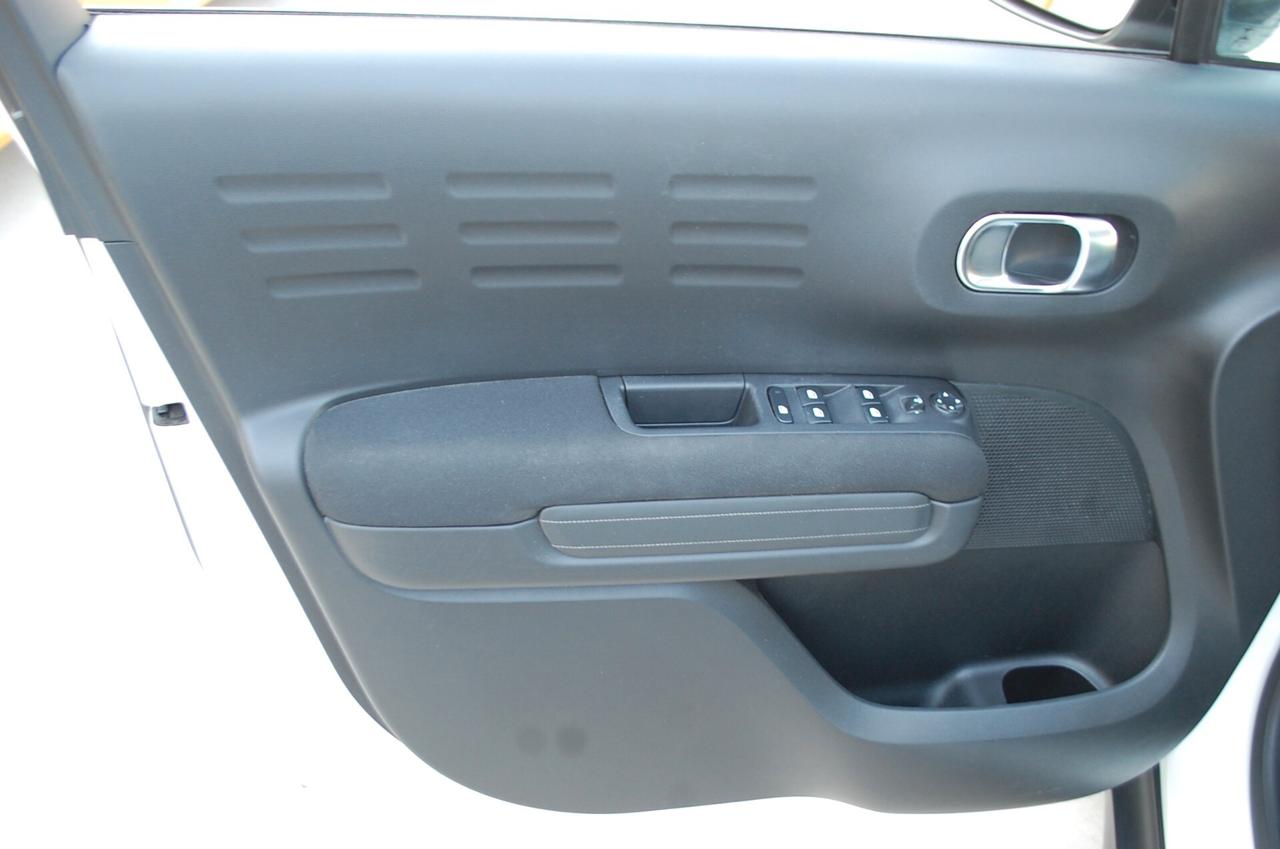 Citroen C3 Aircross 1.2 puretech 110CV Shine Pack Uff Italy Navi Led Clima USB
