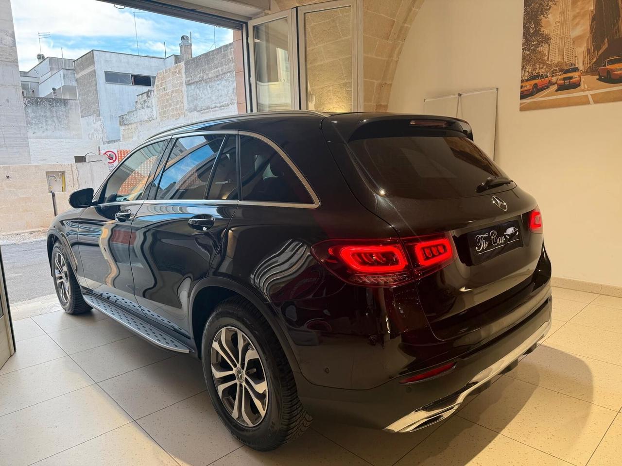 MERCEDES-BENZ GLC 220D COUPE' 4MATIC SPORT 2.0 194CV PELLE NAVI CAM ANNO 2022