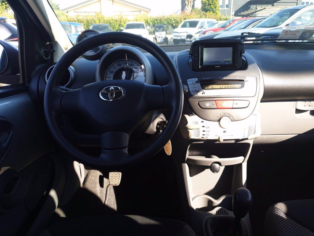 TOYOTA Aygo 5p 1.0 now connect del 2011