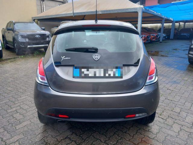 LANCIA Ypsilon 1.2 69 CV 5 porte Gold