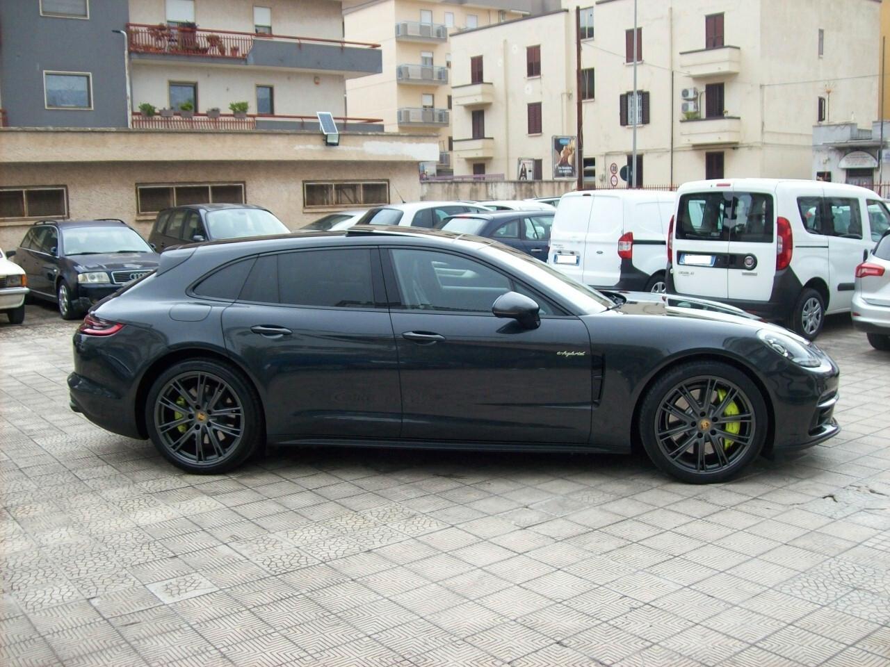 Porsche Panamera 4 Sport Turismo 2.9 E-Hybrid 462CV