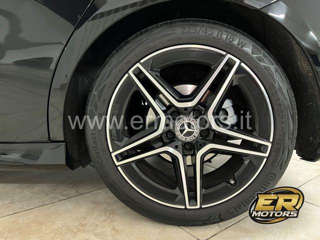 MERCEDES-BENZ A 180 d Automatic AMG Line Premium - Unipro