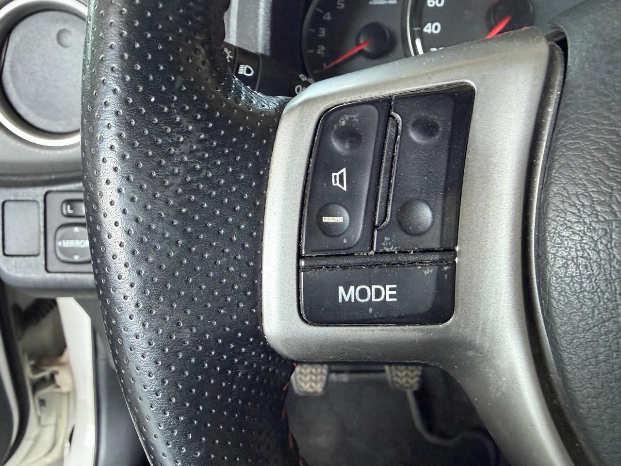 Toyota Yaris 1.3 5 porte Lounge