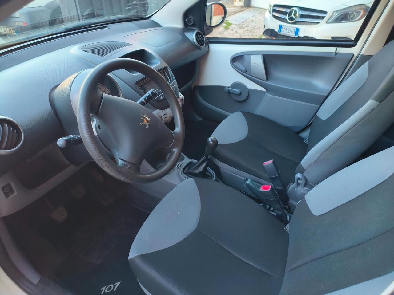 Peugeot 107 1.0 68CV 5p. Active