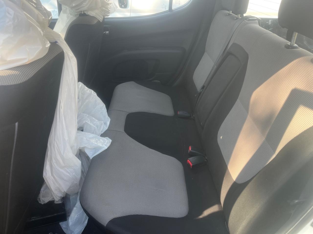 Mitsubishi L200 2014