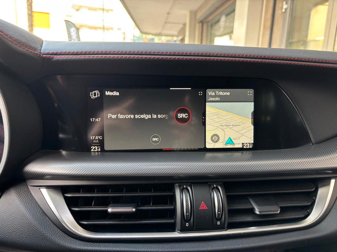 Alfa Romeo Stelvio Competizione