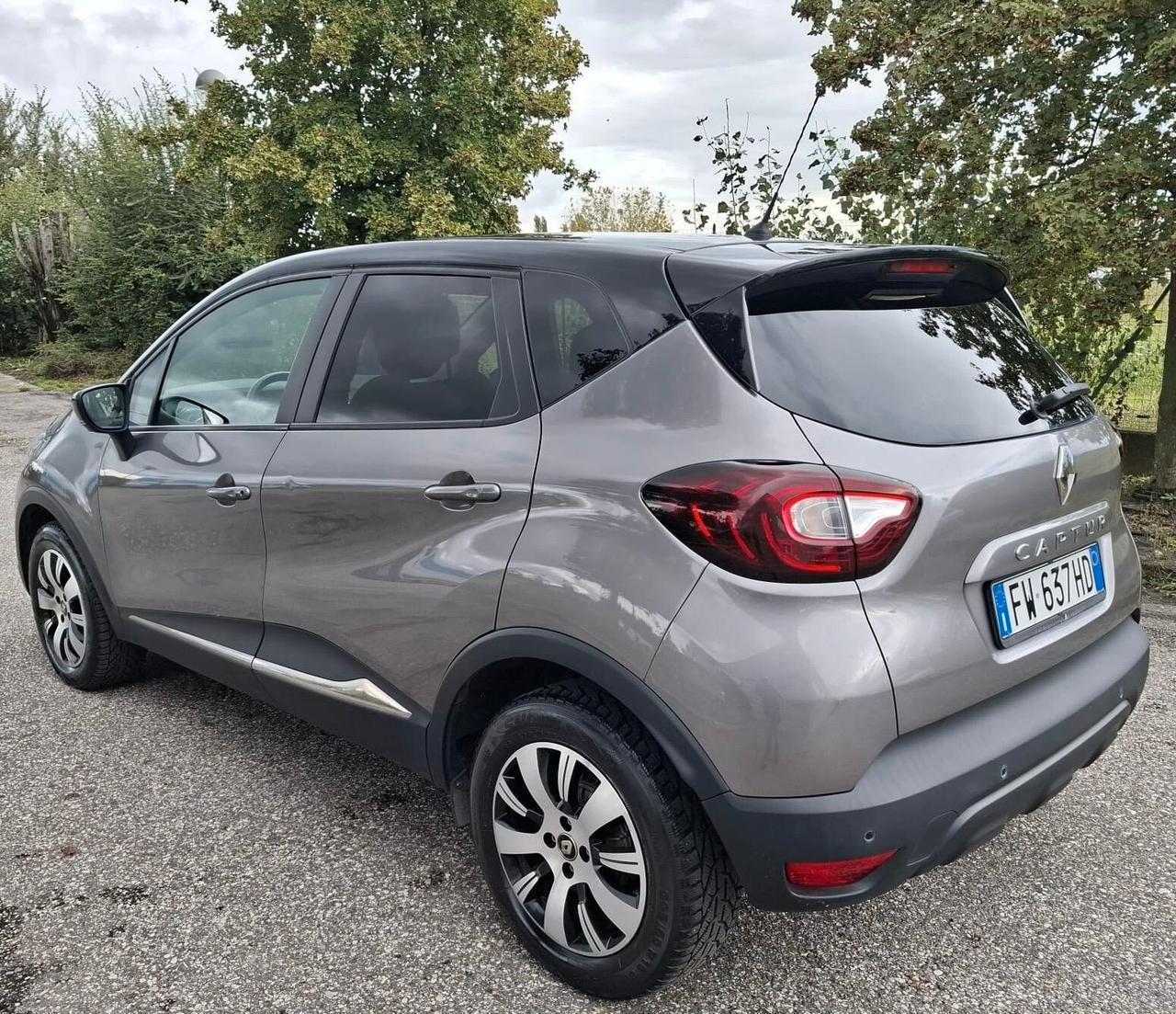 RENAULT CAPTUR NEOPATENTATI