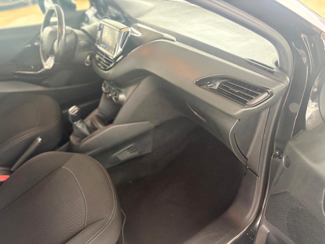 Peugeot 208 BlueHDi 75 5 porte Allure