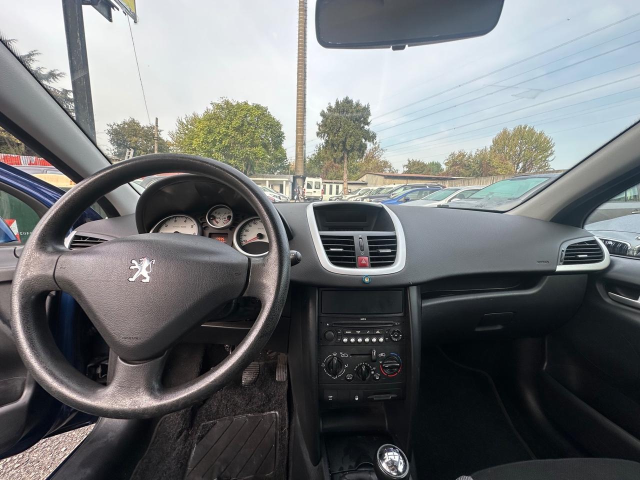 Peugeot 207 1.4 8V 75CV 3p. X Line ECO GPL