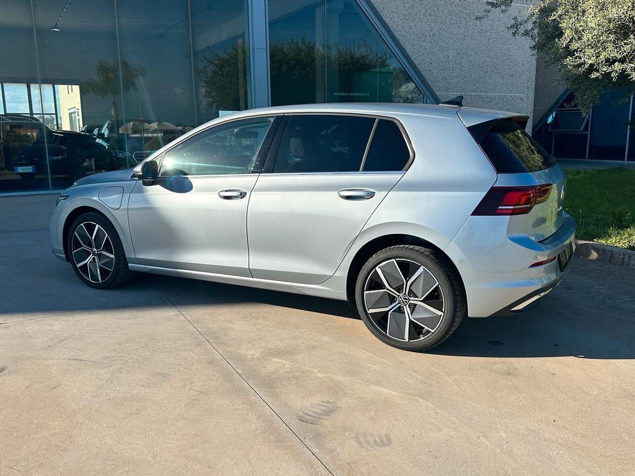 Volkswagen Golf 1.5 TSI eHybrid DSG Style SUPER OFFERTA T-STOCK