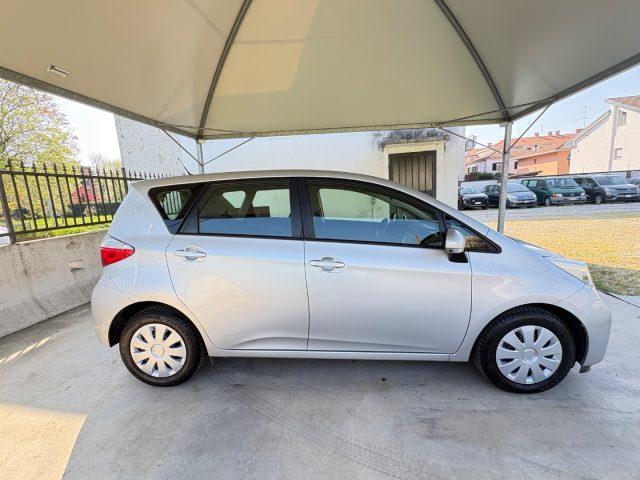 TOYOTA Verso-S 1.3 CVT Style AUTOMATICA NAVIGATORE E RETROCAMERA