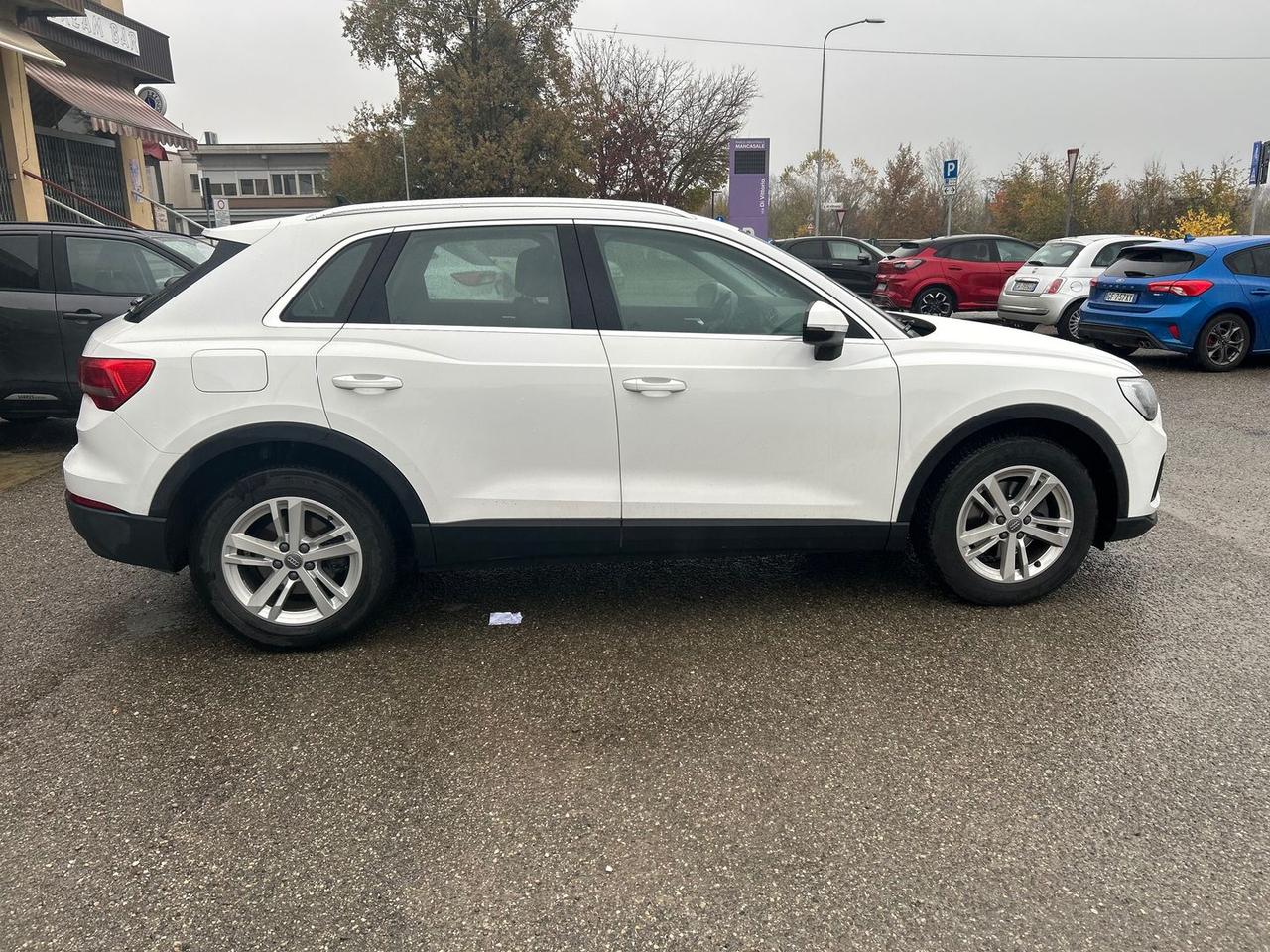 Audi Q3 Business 2.0 35 TDI #7993