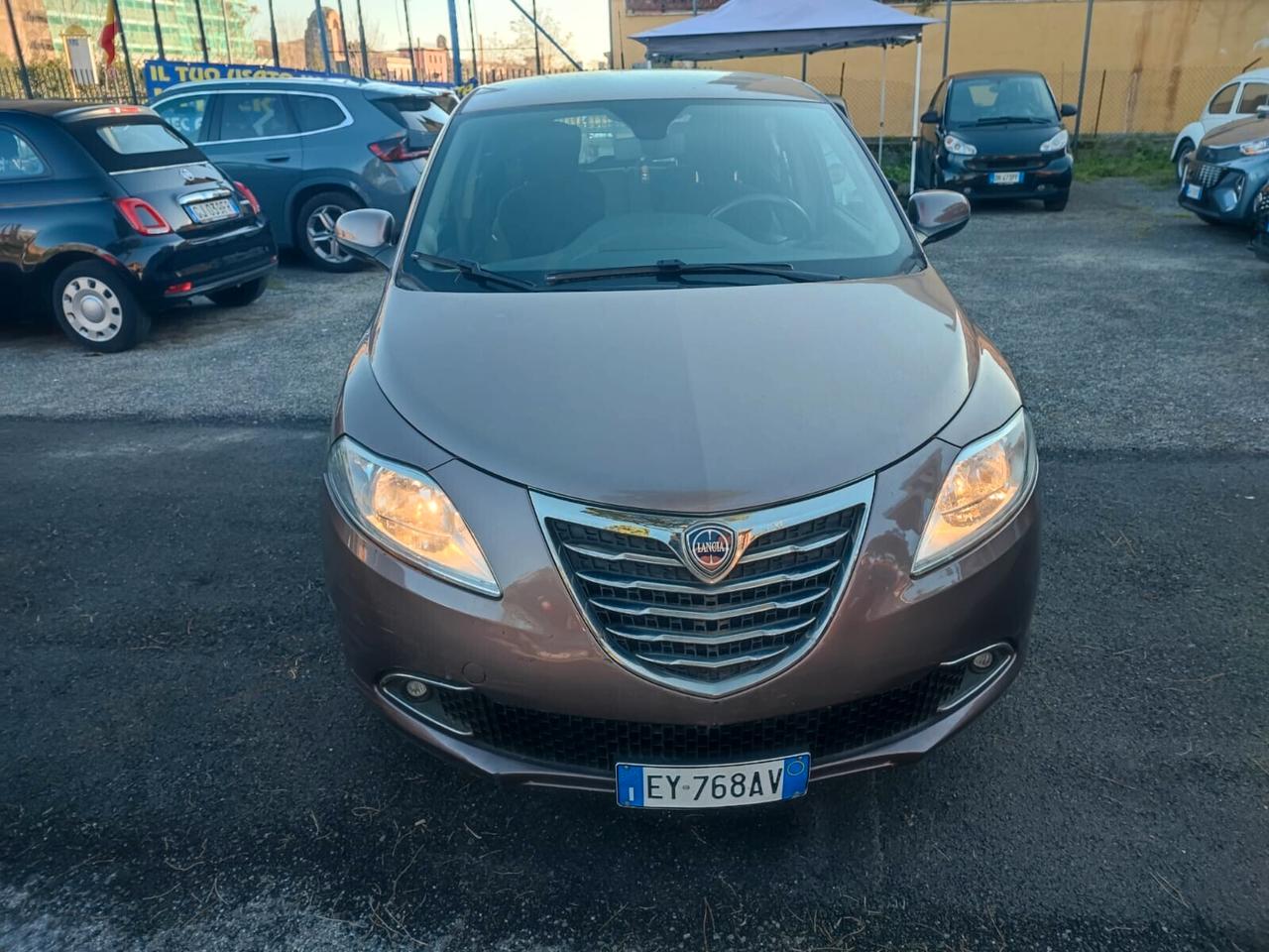 Lancia Ypsilon 1.2 Elle ***NEOPATENTATI***