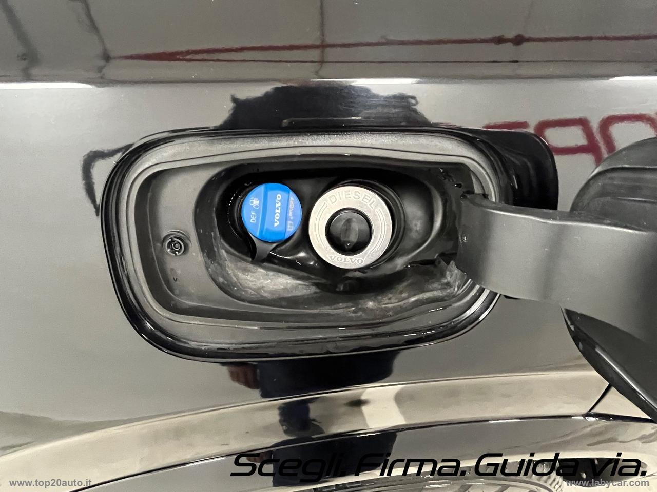 VOLVO XC90 D5 AWD Geartronic Inscription|TOTAL BLACK|PELLE TOTALE