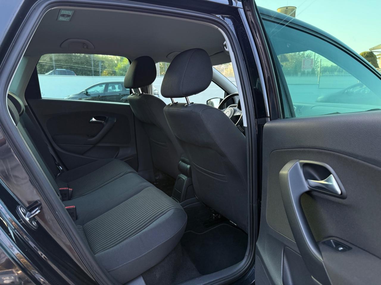 Volkswagen Polo 1.6 TDI 90CV DPF DSG 5 porte Highline