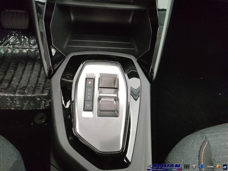 Peugeot 208 1.2 Hybrid 110 e-DCS6 5 porte Style