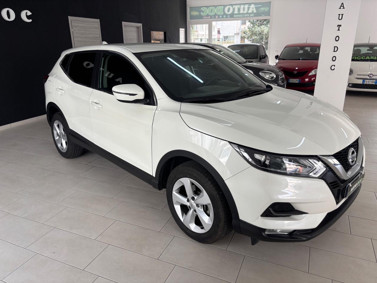 Nissan Qashqai 1.5 dCi N-Connecta