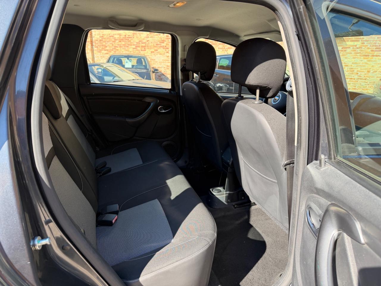 Dacia Duster 1.5 dCi 110CV S&S 4x2 Serie Speciale Lauréate Family