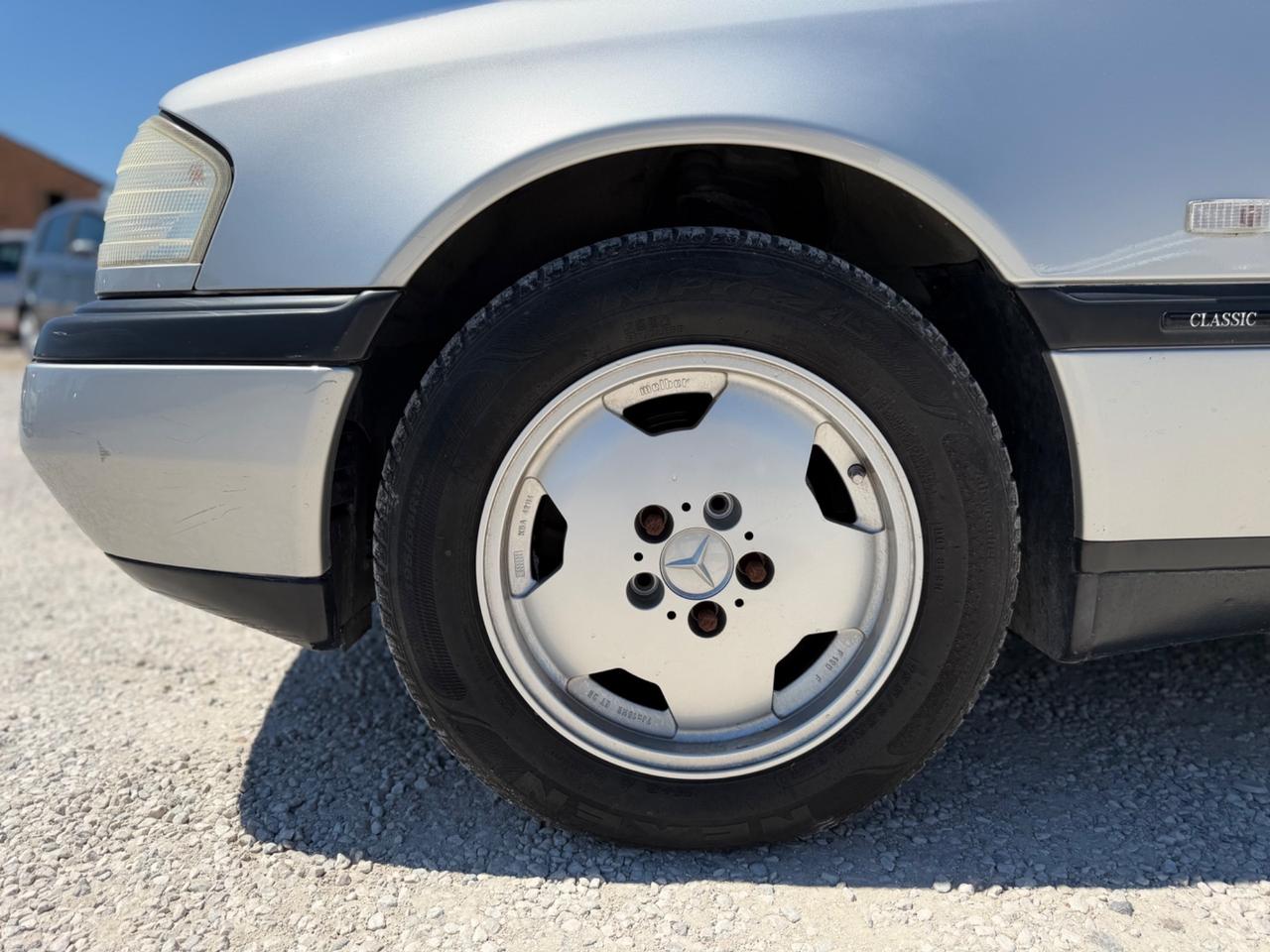 Mercedes-benz C 180 cat Classic GPL
