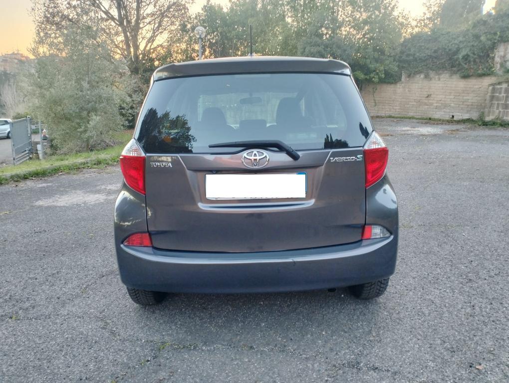 Toyota Verso-S 1.4d Active Camera Multif.