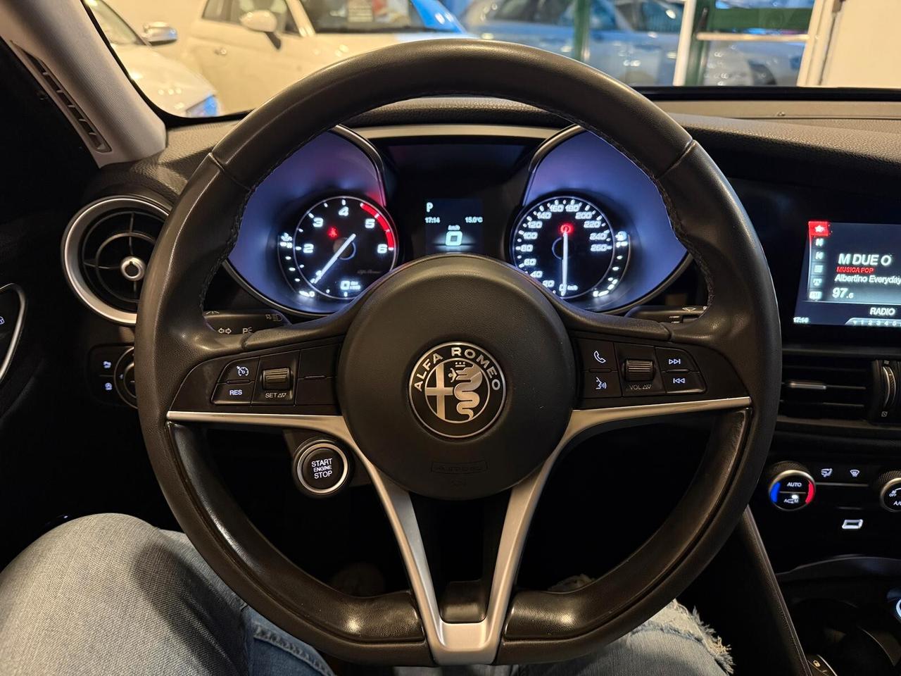 Alfa Romeo Giulia 2.2 Turbodiesel 136 CV Business