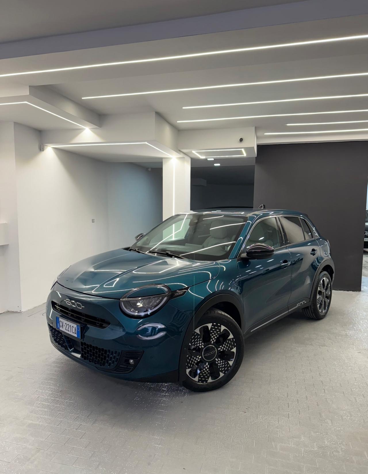 Fiat 600 Hybrid 100 CV DCT MHEV La Prima